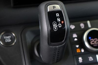 Land Rover Defender 130 5.0 P425 Outbound