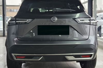 Nissan Qashqai N-Connecta Xtronic 1.3 DIG-T mHEV