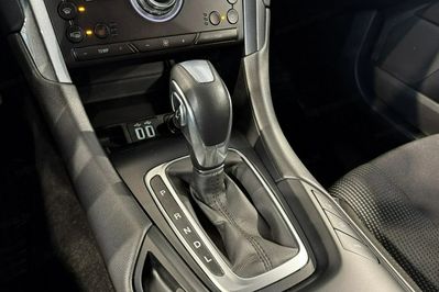 Ford Mondeo 2.0 Hybrid Titanium