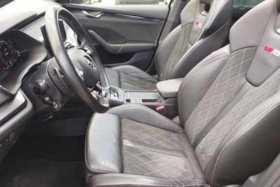 Skoda Octavia 2.0 TDI 4x4 RS DSG