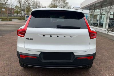Volvo XC40 B4 Plus Black Edition