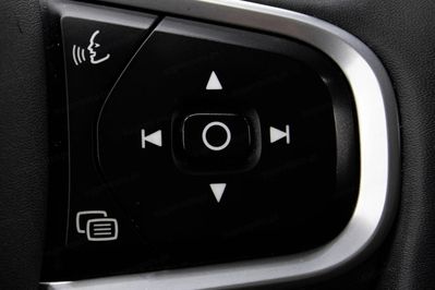 Volvo V60 B4 D Momentum Pro