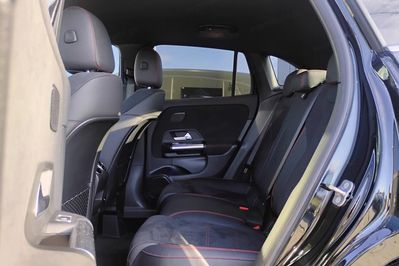 Mercedes GLA 200 mHEV AMG Line 7G-DCT