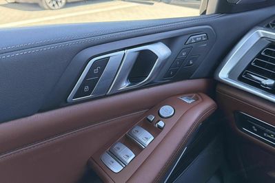 BMW X7 xDrive40i mHEV sport-aut