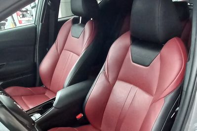 Toyota C-HR 1.8 Hybrid Selection