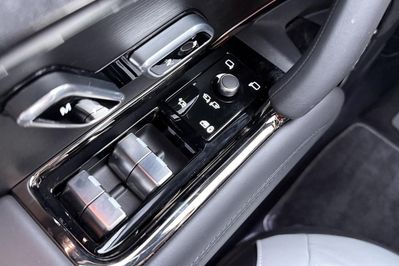 Land Rover Range Rover Sport D300 Dynamic SE