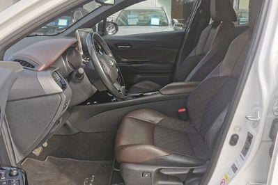 Toyota C-HR 1.8 Hybrid Prestige