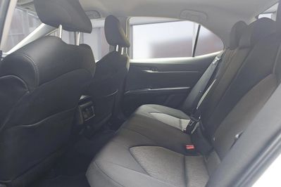 Toyota Camry 2.5 Hybrid Comfort CVT