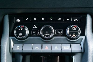 Skoda Karoq Sportline 1.5 TSI DSG