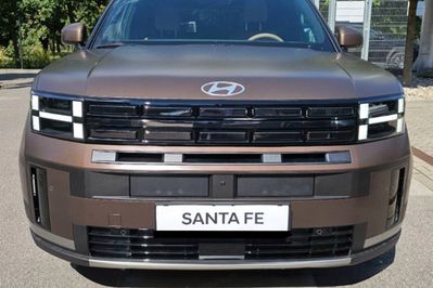 Hyundai Santa Fe 1.6 T-GDI HEV Platinum 4WD aut 5os.