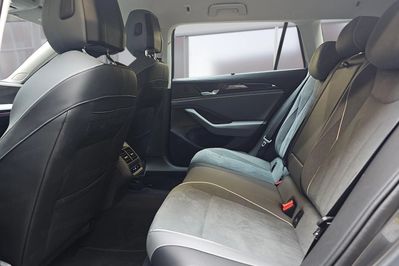 Volkswagen Passat 1.5 TSI  DSG