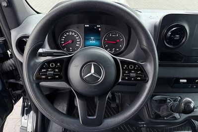 Mercedes Sprinter 319 CDI Plandeka 10 ep
