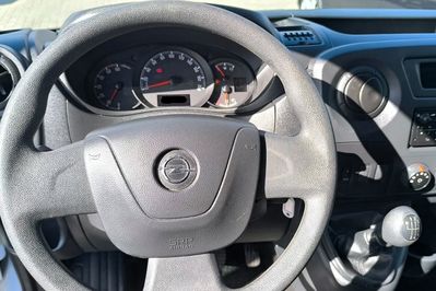 Opel Movano L2H2