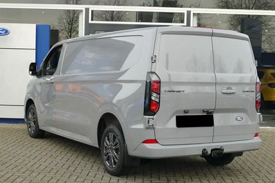 Ford Transit Custom 320 L2H1 Limited