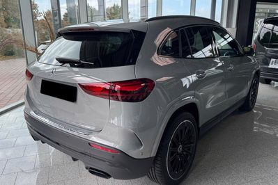 Mercedes GLA 220 4-Matic AMG Line