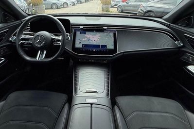 Mercedes Klasa E 200 4-Matic AMG