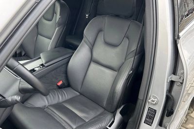 Volvo XC60 B5 D AWD Plus Bright aut