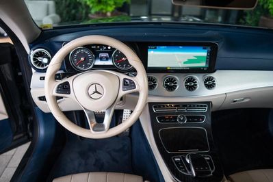 Mercedes E Klasa 400 Coupe 4-Matic 9G-TRONIC