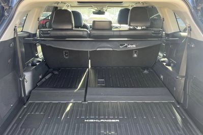 Toyota Highlander 2.5 Hybrid Executive AWD