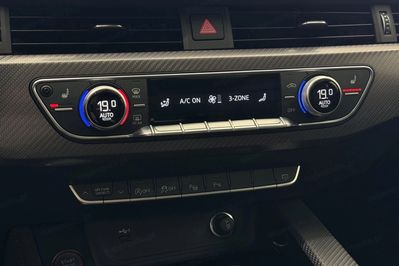 Audi A5 RS5 Coupe TFSI quattro