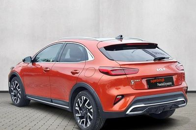 Kia XCeed T-GDI Business Line DCT