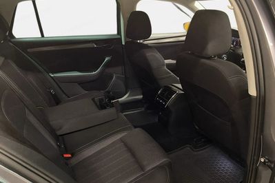 Skoda Superb 2.0 TDI DSG