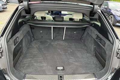 BMW Seria 5 Touring 550e xDrive M Sport