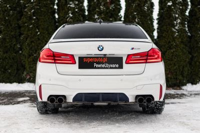 BMW Seria 5 M5