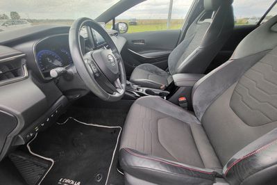 Toyota Corolla 1.8 Hybrid Executive