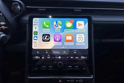 Lexus LBX 1.5 Hybrid Emotion