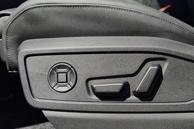Audi Q5 SQ5 TFSI mHEV 270 kW Quattro S tronic