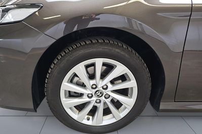 Toyota Camry 2.5 Hybrid Comfort CVT
