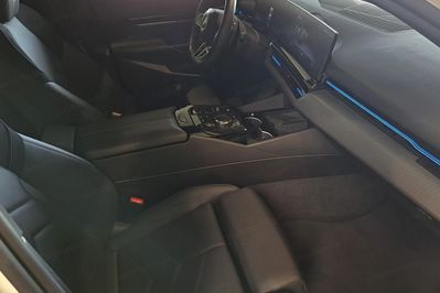 BMW Seria 5 Touring 520d xDrive M Sport