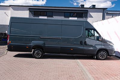 Iveco Daily 35S18 L4H2 Hi-Matic