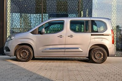 Toyota Proace City Verso 1.5 D-4D Business