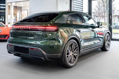 Porsche Macan 4