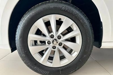 Skoda Kamiq Selection 1.0 TSI