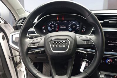 Audi Q3 35 TFSI S tronic
