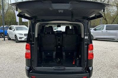 Peugeot Traveller XL L2H1 Business VIP