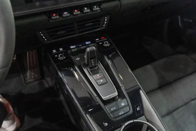 Porsche 911 Carrera 4 GTS