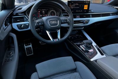 Audi A5 40 TDI mHEV Advanced S tronic