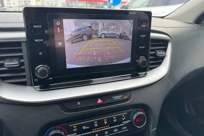 Kia Ceed 1.5 T-GDI M