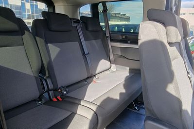 Peugeot Traveller Kombi L2H1