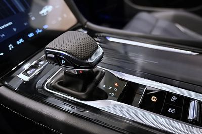 Hongqi H6 2.0T aut