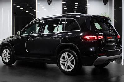 Mercedes GLB 200