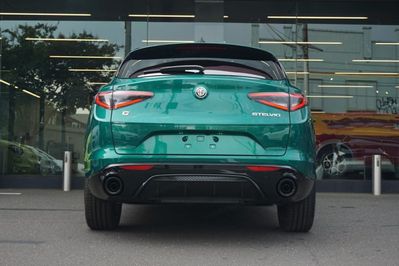 Alfa Romeo Stelvio Turbo Intensa Q4