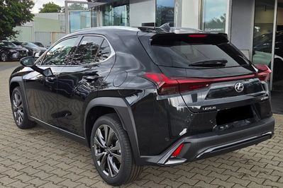 Lexus UX 300h F Sport Design 2.0 Hybrid Dynamic Force