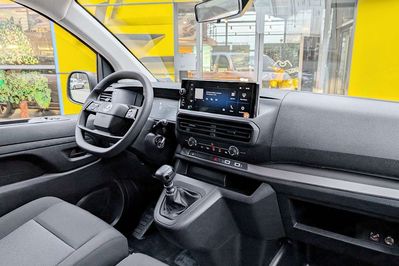 Opel Vivaro XL L2H1 Zabudowa Brygadowa Składana