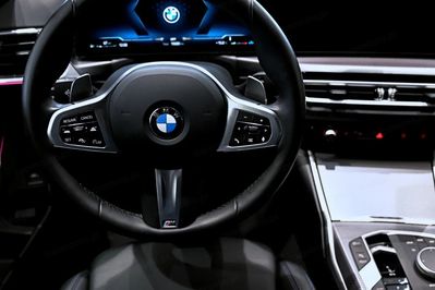 BMW Seria 3 330i xDrive M Sport