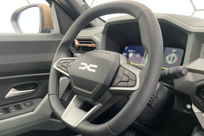 Dacia Bigster Extreme 1.8 Full Hybrid